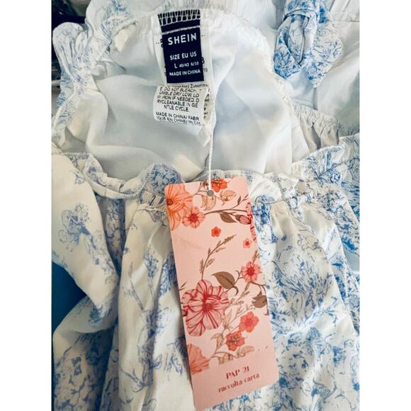 SHEIN MOD Floral Romper Sz L Feminine White Blue Resort Summer Boho Cottage NWT - Picture 3 of 5